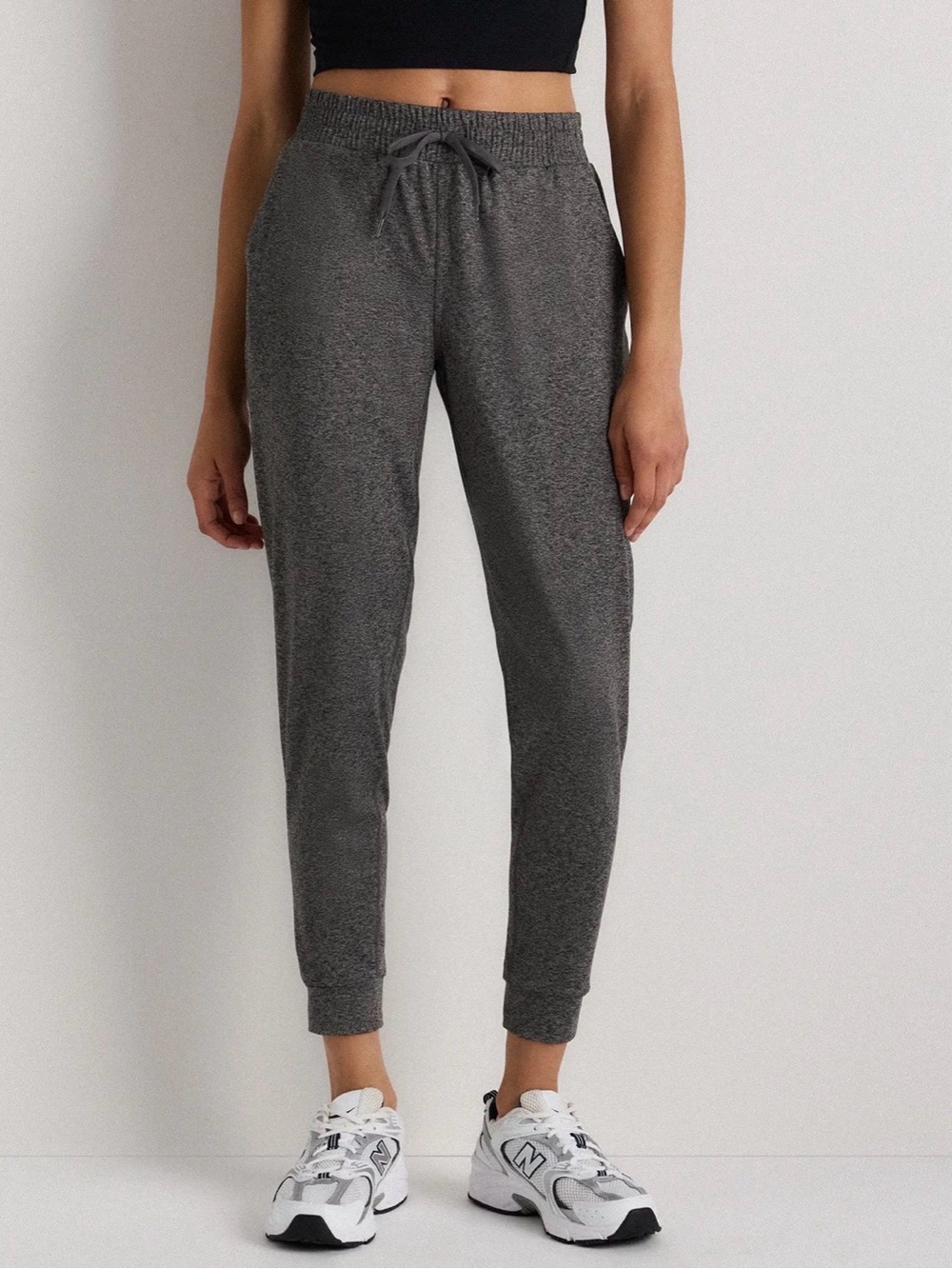 Quince Flowknit Mid-Rise Jogger Performance Pant Ultra Soft Heather Gray XS